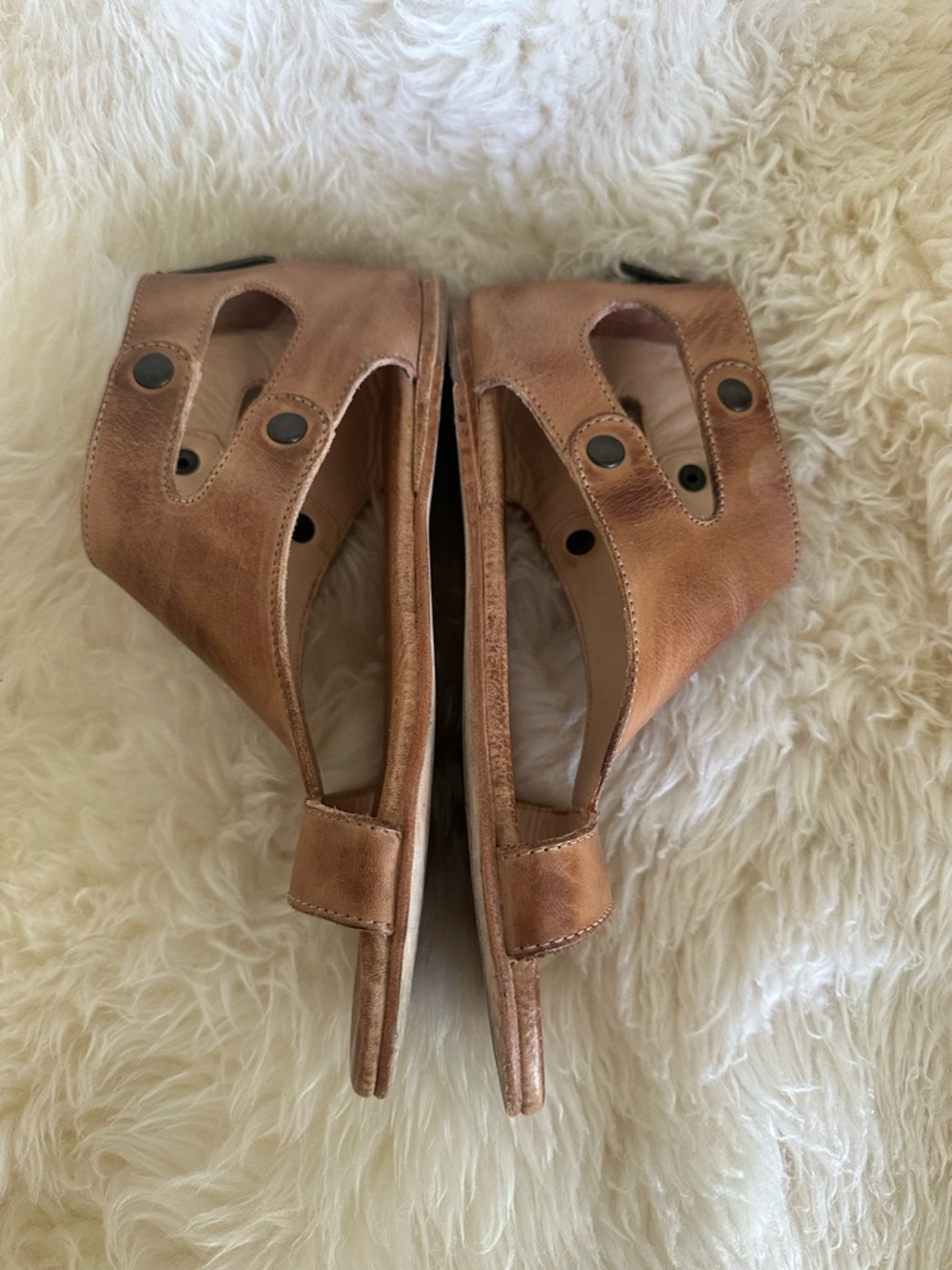 BED|STU Soto Leather Tan Rustic Gladiator Sandal - Picture 13 of 16